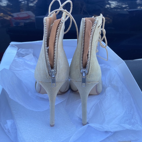 Steve Madden Cyder Heels - Picture 4 of 7